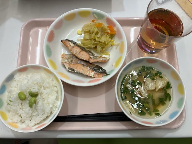 今日の給食2023.4.4