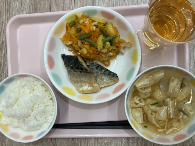 今日の給食2023.4.11