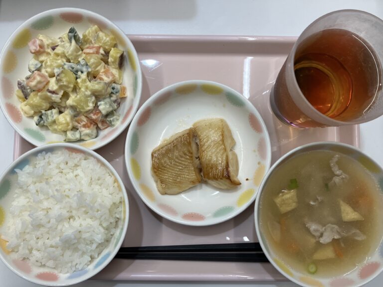 今日の給食2024.2.22