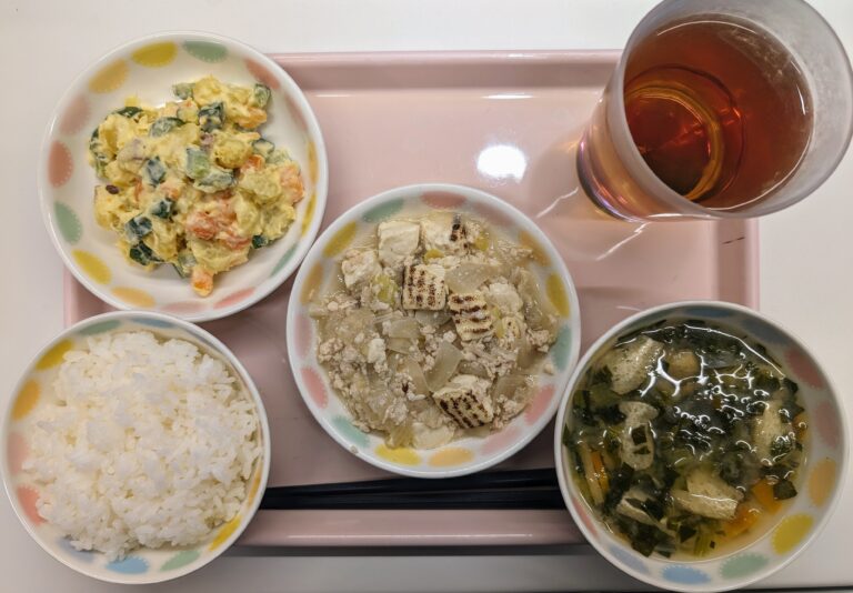 今日の給食(2024/03/26)