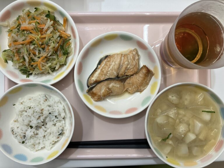 今日の給食2024.4.23