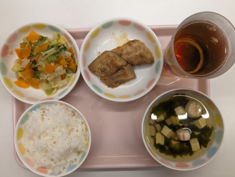 今日の給食(2024/04/18)