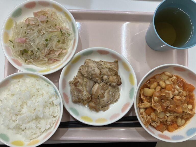 今日の給食2024.10.30