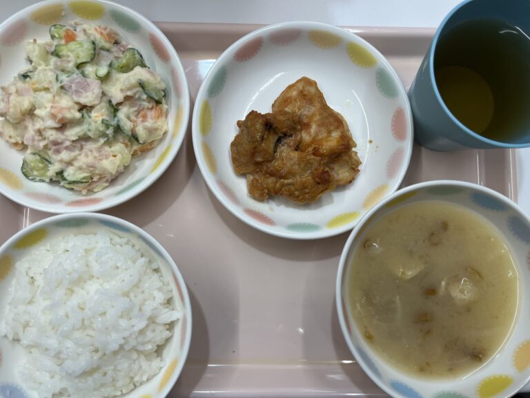 今日の給食2024.11.18