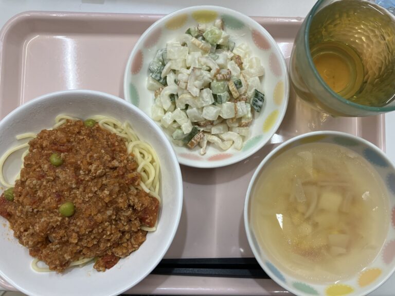 今日の給食2024.11.5