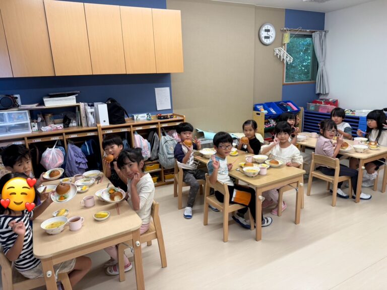 10月30日(木)ハロウィン給食🎃